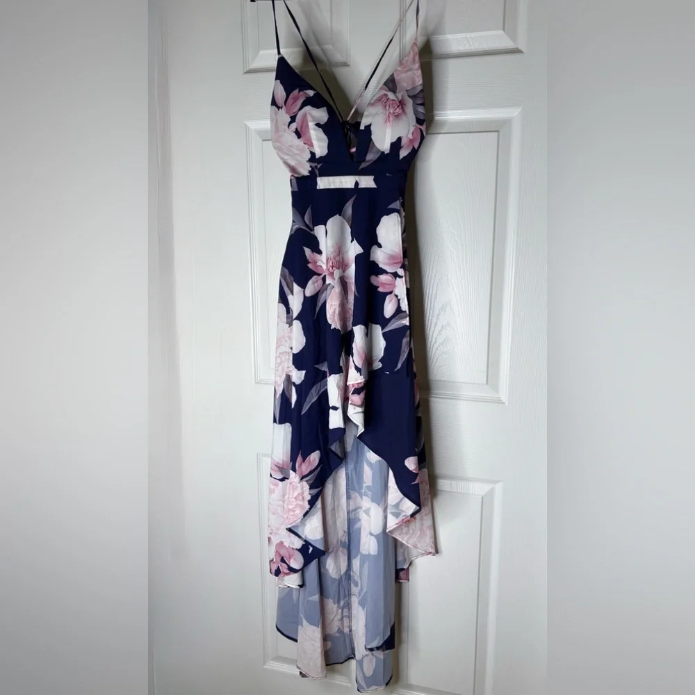 Luxxel Floral High-Low Boho Maxi Dress in Navy Pink White Flowers Hi-Lo Size S - Picture 3 of 6